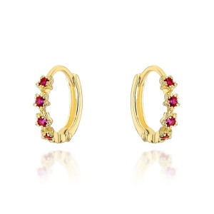 Kolczyki złote kwiatki z cyrkoniami w kolorze fuksji na kreolu 